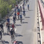 300 de biciclisti la trecerea pe langa podul de la Otopeni, cel mai mare antrenament pentru concursul Prima Evadare
